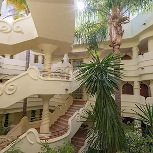 https://puerto-marina-benalmadena-luxury-apartment-dentro-de-la-isla.es-andalucia.com