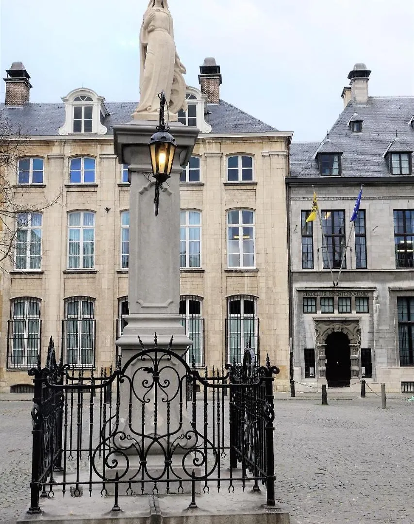 The Roof - Rooftop Appt In Historical Center Antwerpen 0*,  Belgien